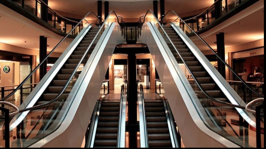 Escalator Image